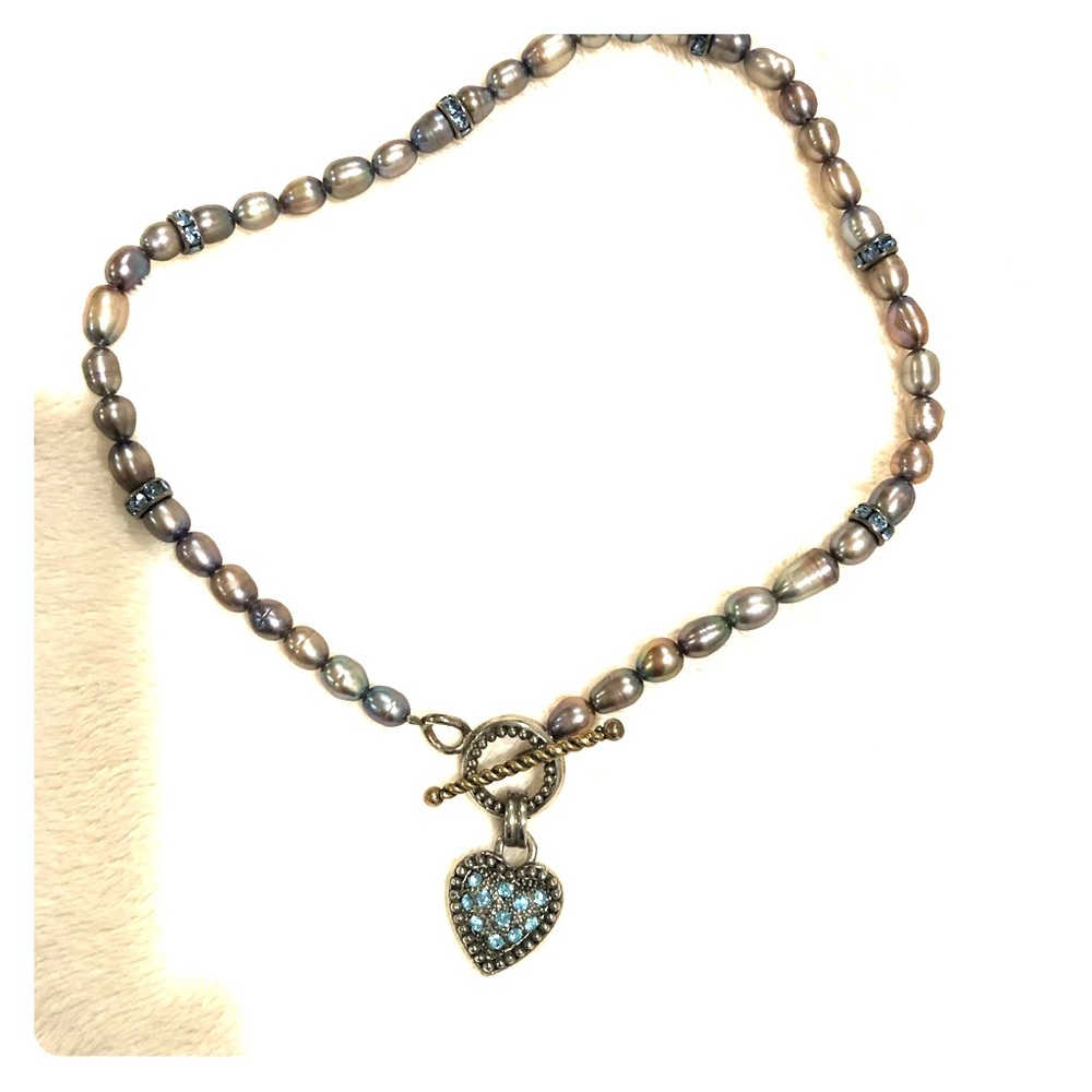Necklace (choker)